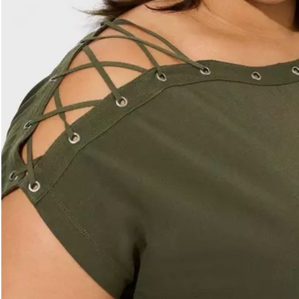 Torrid Heritage Jersey Lace-Up Dolman Top (Deep Depths) Size 4 - Picture 7 of 10